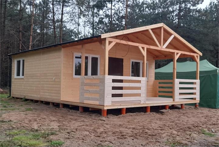 Domek letniskowy w leśnym otoczeniu - realizacja Pan Domek